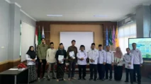 UIN STS Jambi Serahkan Hibah Bus untuk Dukung Mobilitas Santri di Ponpes Darul Arifin dan Darul Ulum [Warta Pendidikan/Ist]