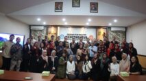 21 Alumni Magister Kenotariatan UNJA Dilantik sebagai Notaris, Rektor Beri Apresiasi [Warta Pendidikan/Ist]