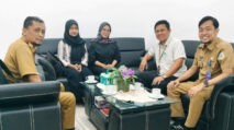 KSR PMI UNJA dan Pemkot Jambi Jalin Kerja Sama Dukung Program Kampung Iklim [Warta Pendidikan/Ist]